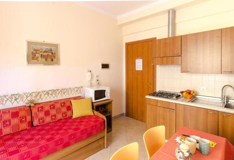 آپارتمان 1 خوابه, Casa Vacanze Isophylla