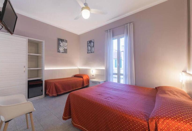 Triple Room Sea View, Danio Lungomare
