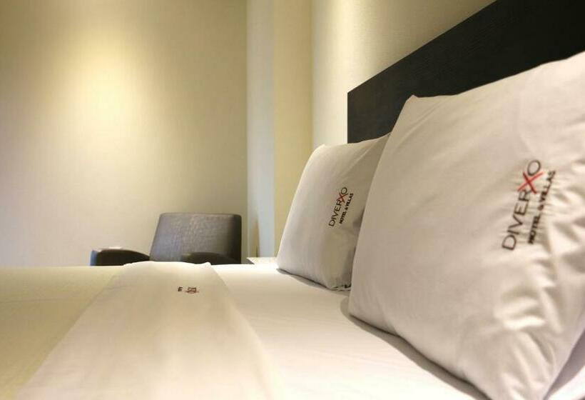 غرفه قياسيه سريرين مزدوجين, Diverxo Hotel & Villas