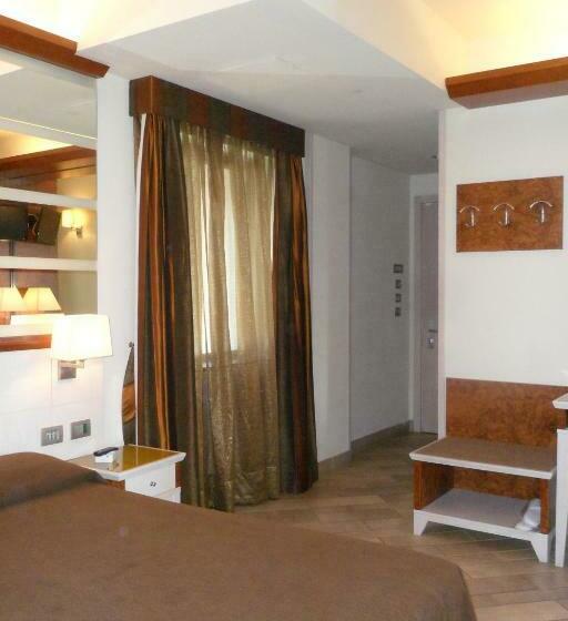 Quarto Estandar, Eden