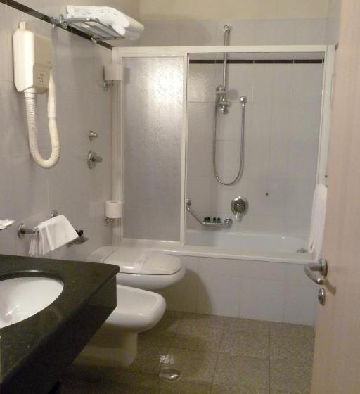 Quarto Quádruplo Estandar, Eden