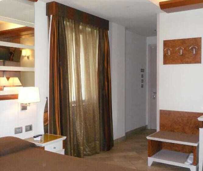 Quarto Estandar, Eden