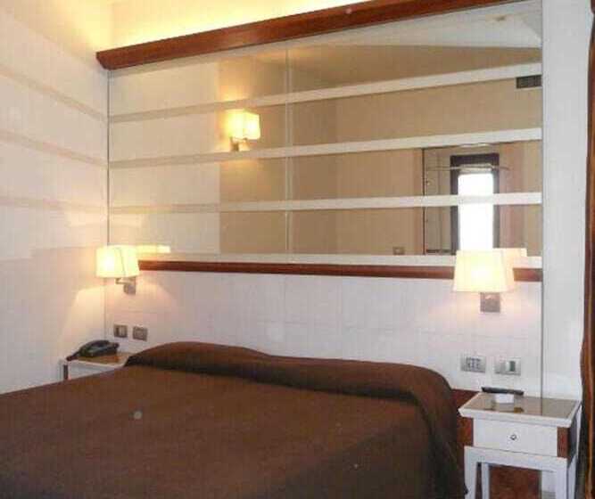 Quarto Estandar, Eden