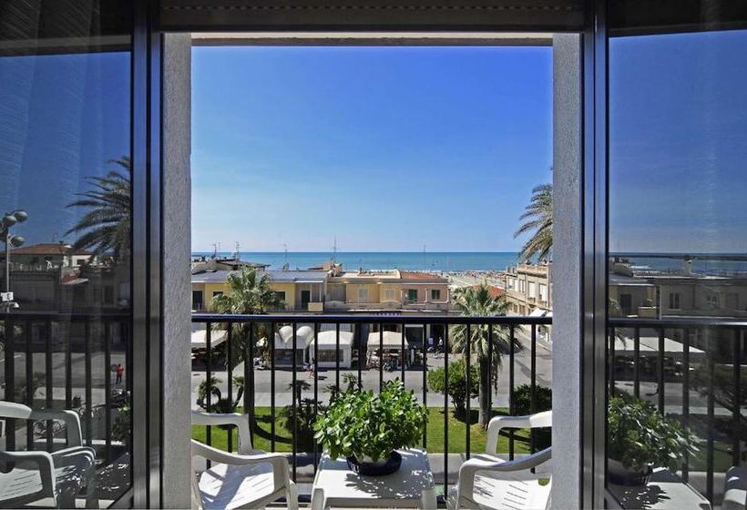 Triple Room Sea View, Eden