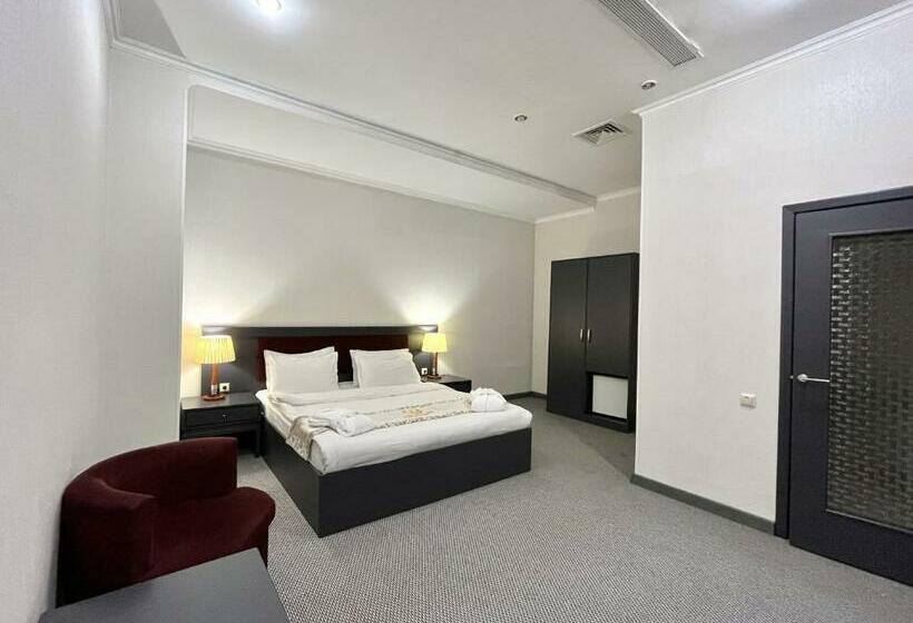اتاق اکونومی, Almaty Grand Erbil
