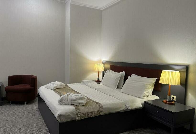 اتاق اکونومی, Almaty Grand Erbil