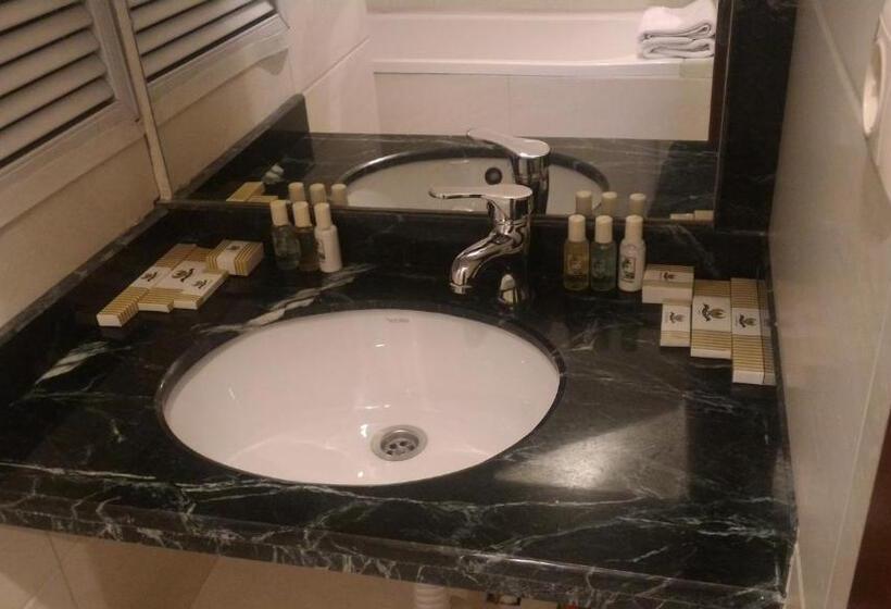 اتاق استاندارد, Almaty Grand Erbil