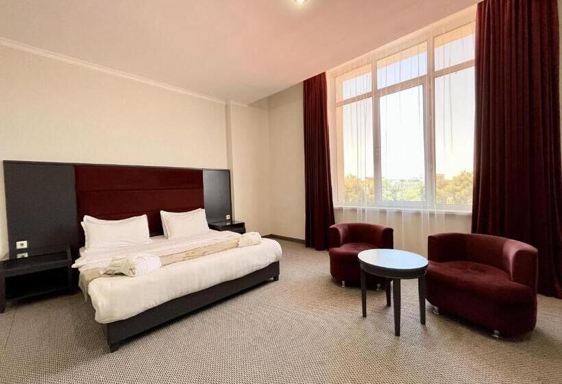 اتاق سوپریور, Almaty Grand Erbil