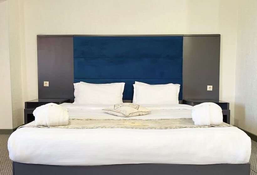 اتاق استاندارد, Almaty Grand Erbil