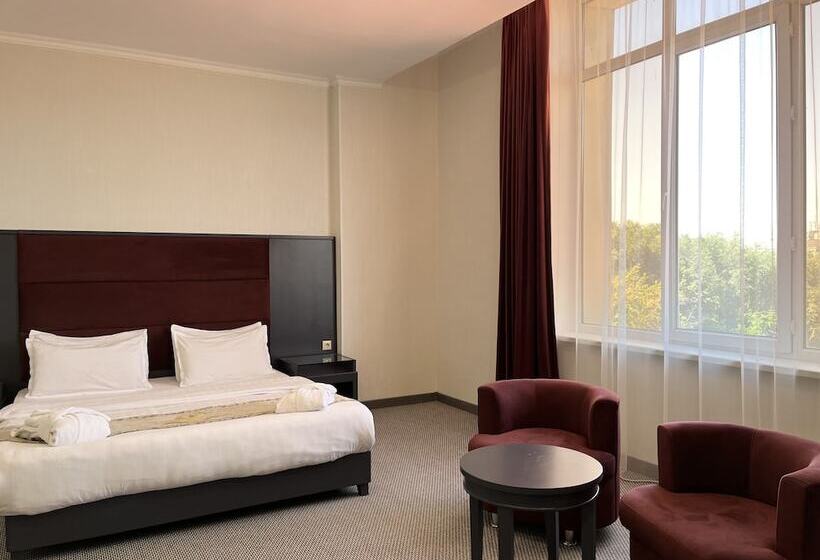 اتاق سوپریور, Almaty Grand Erbil