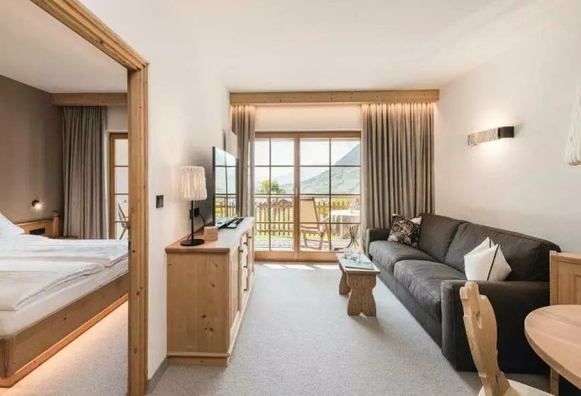 Suite mit Terrasse, Kassian