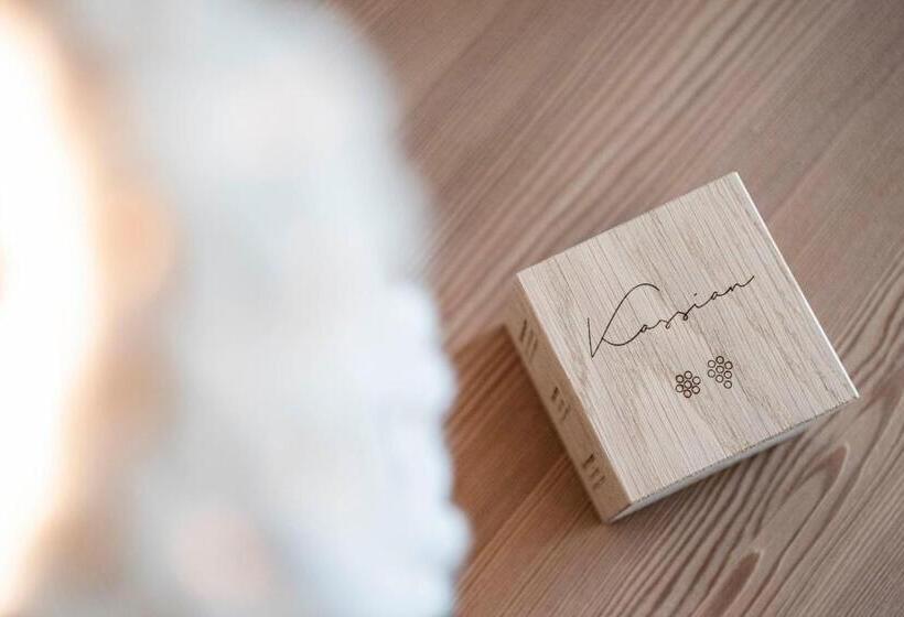 סוויטה, Kassian