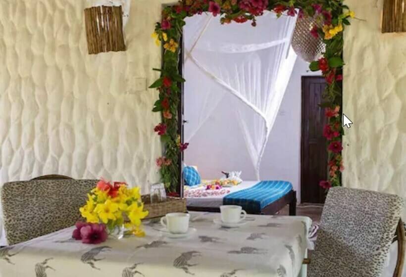 اتاق لوکس, Kinondo Poa Resort