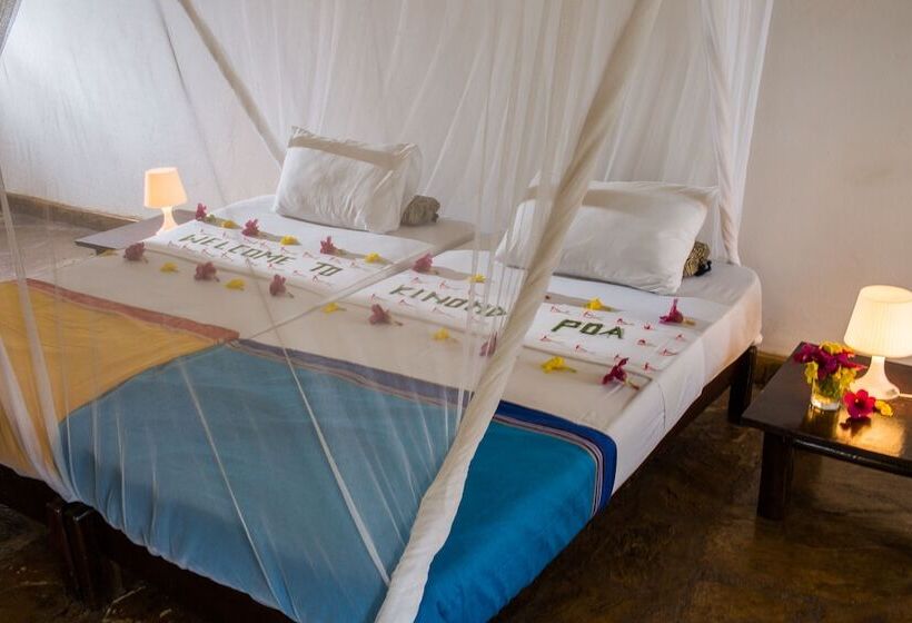 اتاق لوکس, Kinondo Poa Resort
