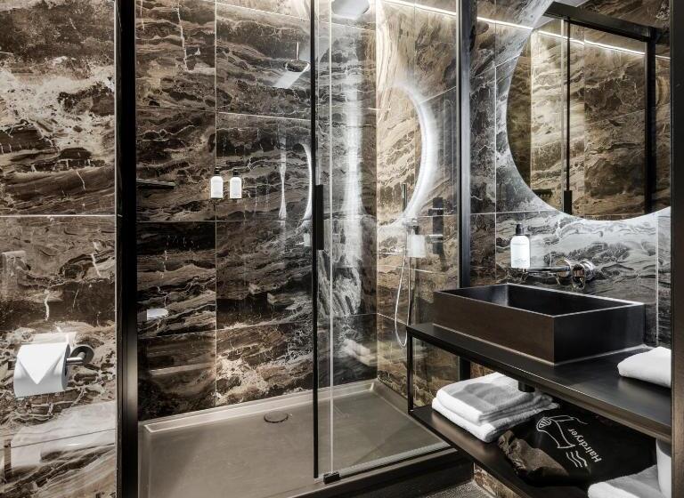 Номер Комфорт, Le Marin Boutique