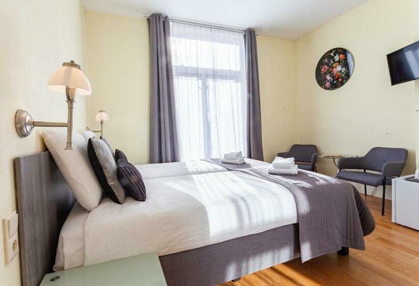 חדר סטנדרט, Mare Liberum