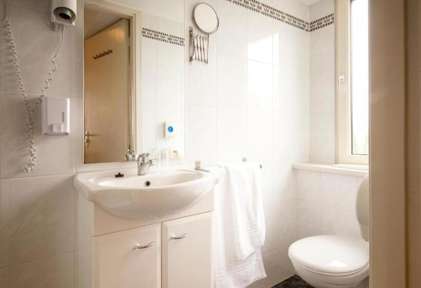 חדר סטנדרט, Mare Liberum