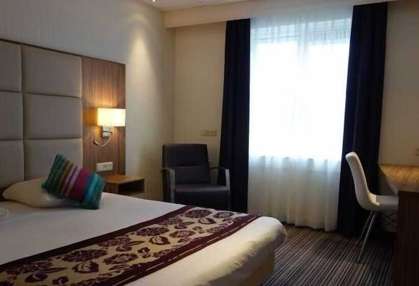 Номер Комфорт, Middelburg