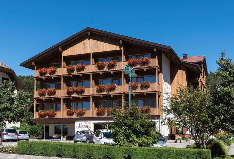 Comfort room with balcony, Moritz