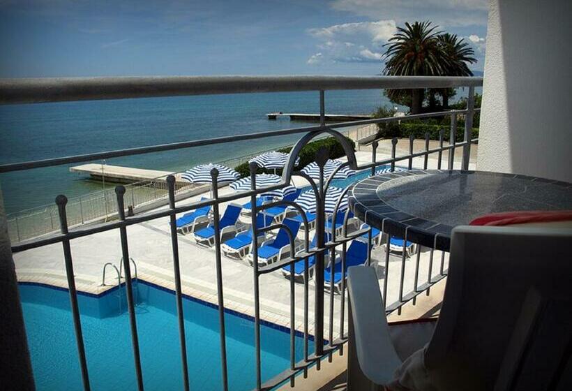 חדר סטנדרט, Neva