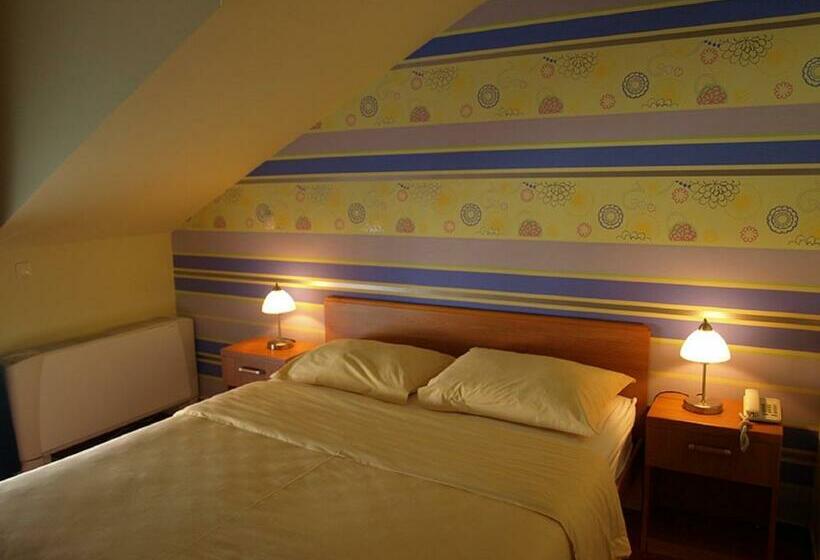 חדר סטנדרט, Neva