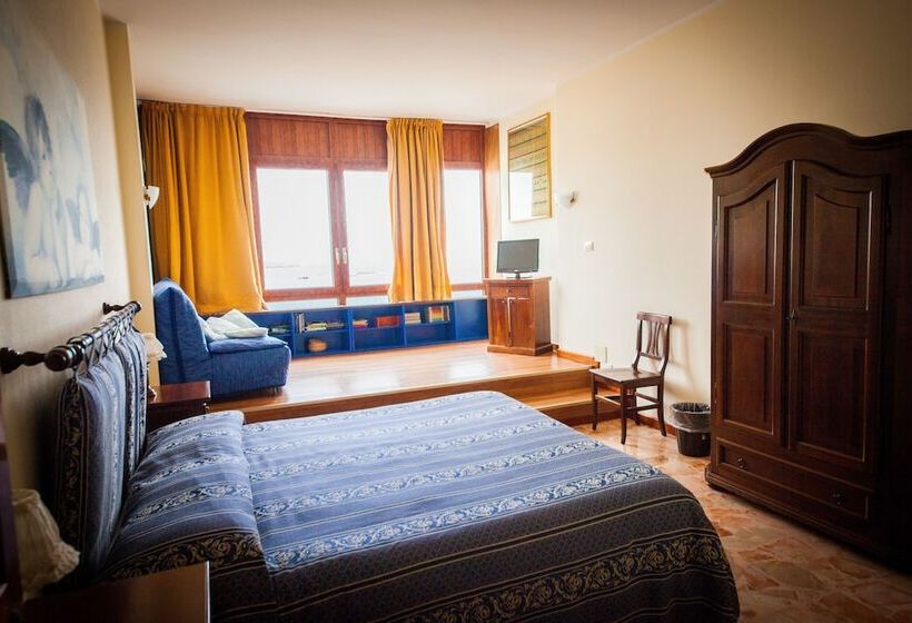 디럭스 룸 바다 전망, Ortigiaseaview Bed & Breakfast