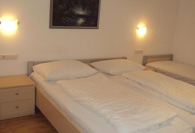 带阳台两卧公寓, Residence Klementhof