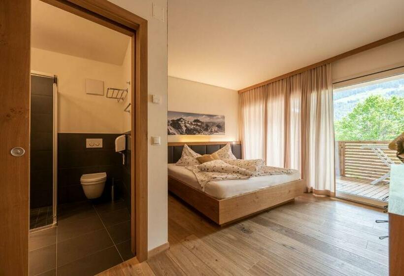 带阳台两卧公寓, Residence Sägemühle