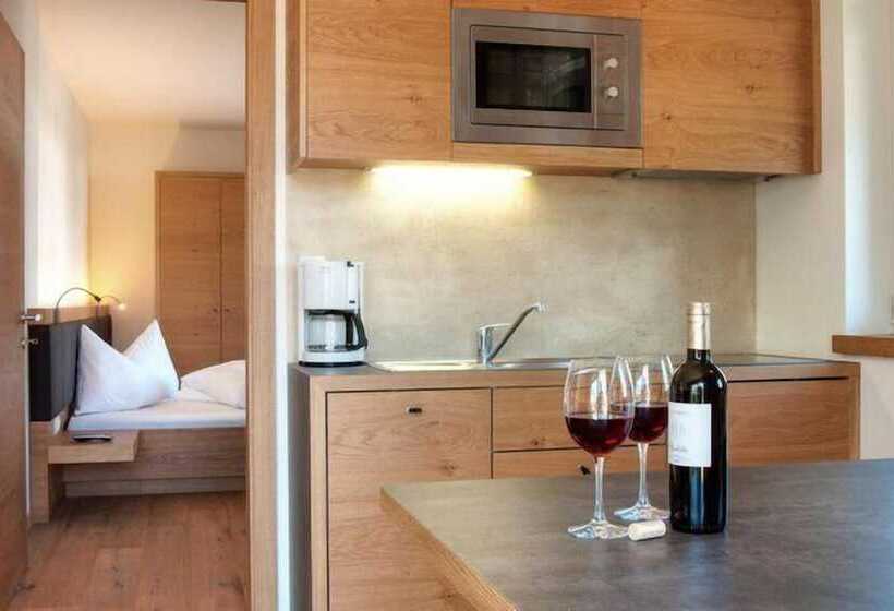 带阳台两卧公寓, Residence Sägemühle