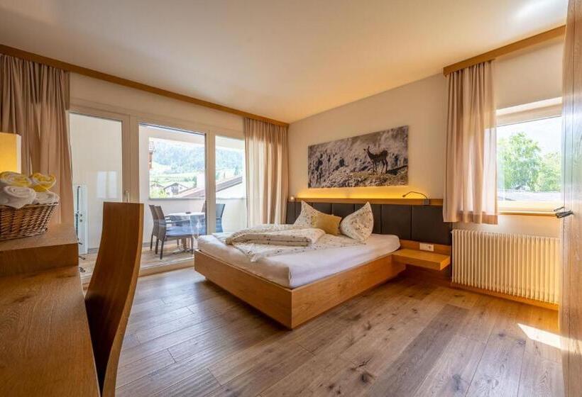 带阳台两卧公寓, Residence Sägemühle