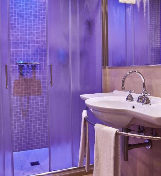 חדר סטנדרט לשלושה, Rivalta Life Style