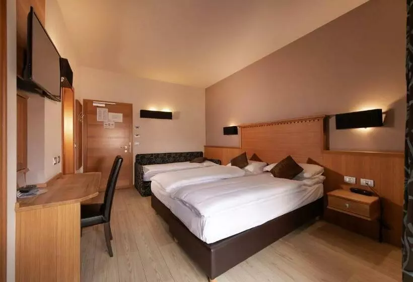 اتاق استاندارد سه نفره, Sport Hotel S. Vigilio
