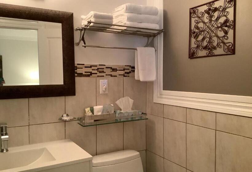 ガーデンビュースタンダードルーム, Via Veneto Old Town