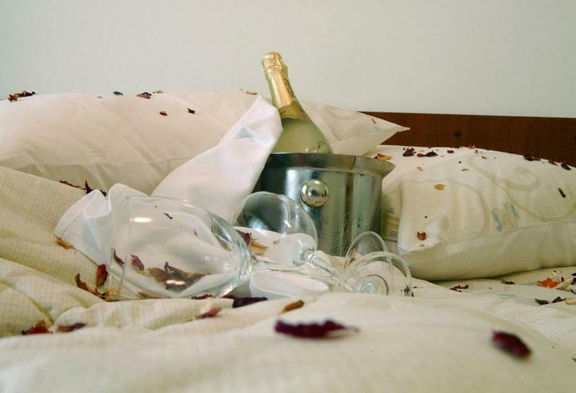 חדר סטנדרט, Zovko