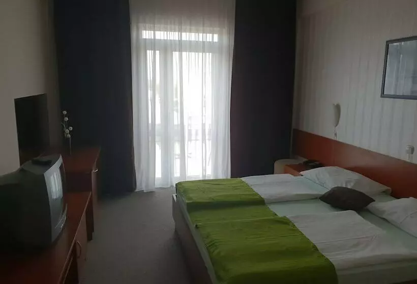 Standard-huone, Zovko