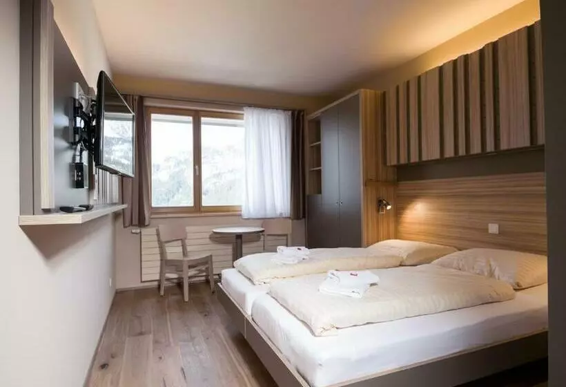 Standard Kolmen Hengen Huone, Jufa Hotel Malbun