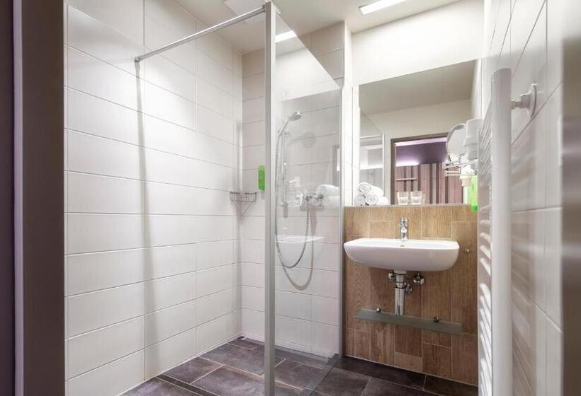 اتاق استاندارد چهار تخته, Jufa Hotel Malbun