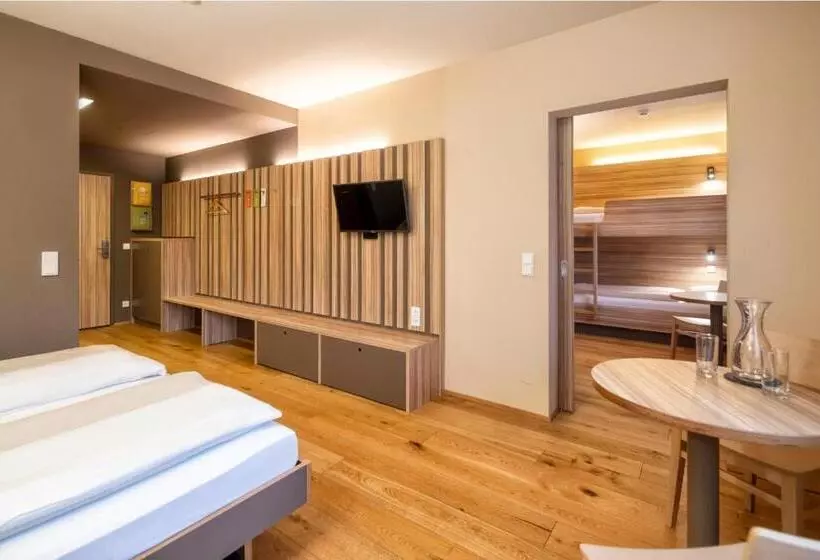 Huoneisto 2 Makuuhuonetta, Jufa Hotel Malbun