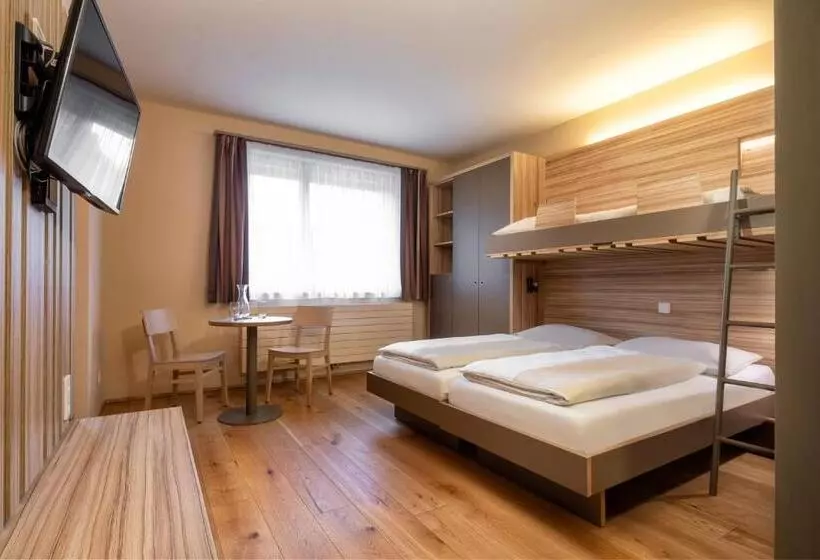 Huoneisto 1 Makuuhuone, Jufa Hotel Malbun