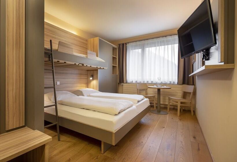 اتاق استاندارد سه نفره, Jufa Hotel Malbun