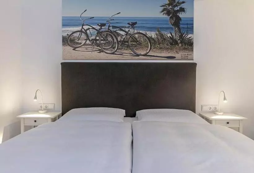 オーシャンビュースタンダードルーム, Beach Hotel California