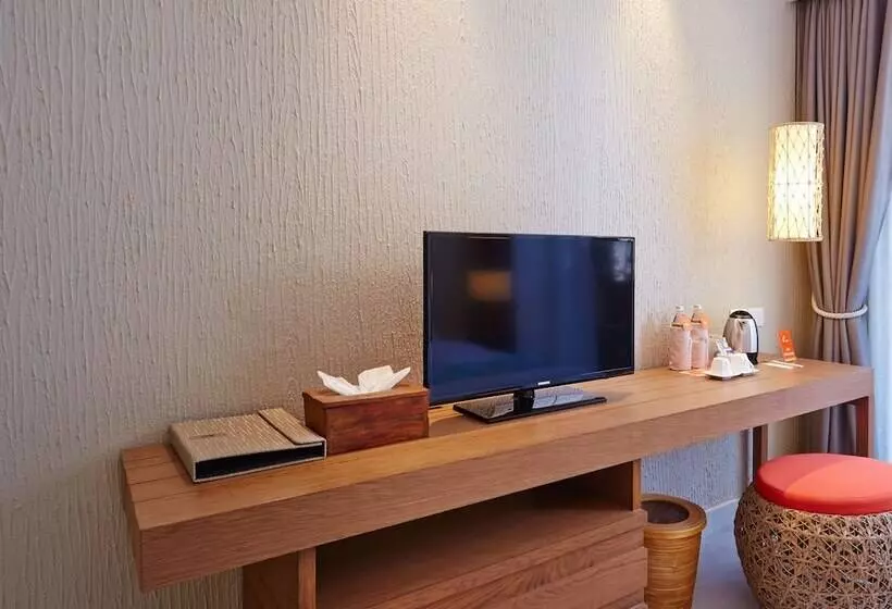 バルコニー付きデラックスルーム, Bandara Phuket Beach Resort