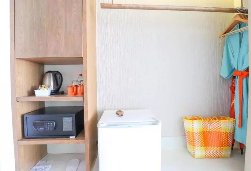 オーシャンビュースタンダードルーム, Bandara Phuket Beach Resort