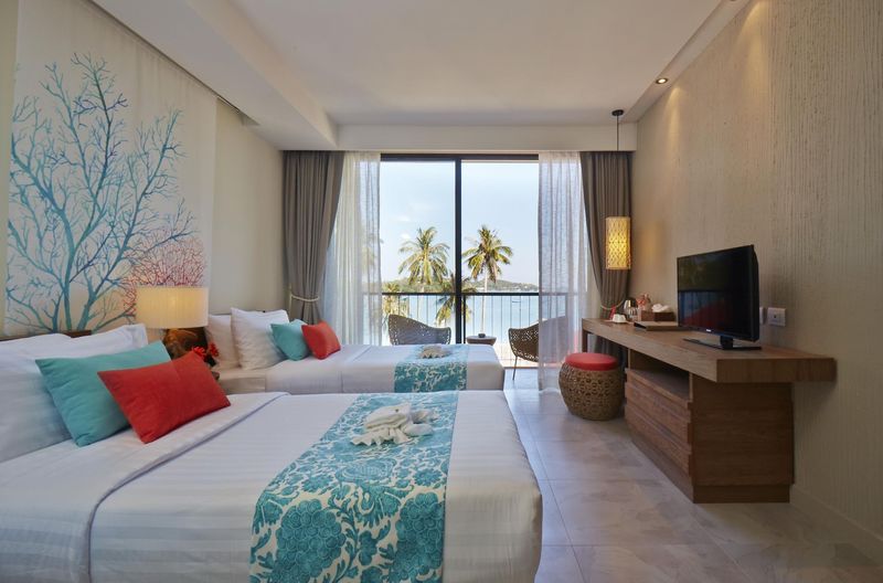 اتاق لوکس, Bandara Phuket Beach Resort