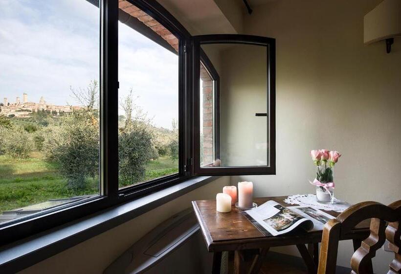 四人标准间, B&b Ponte A Nappo San Gimignano