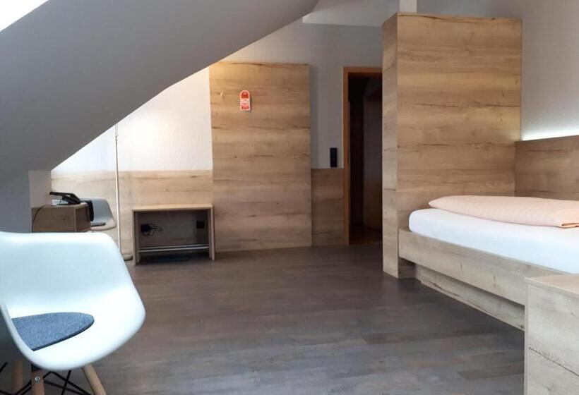 침실 1개 아파트, Bigger Hof   Wirtshaus Platzhirsch Am Jahnplatz