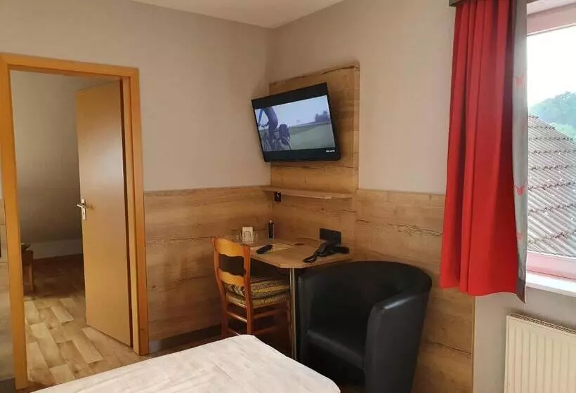 2ベッドルームアパートメント, Bigger Hof Wirtshaus Platzhirsch Am Jahnplatz