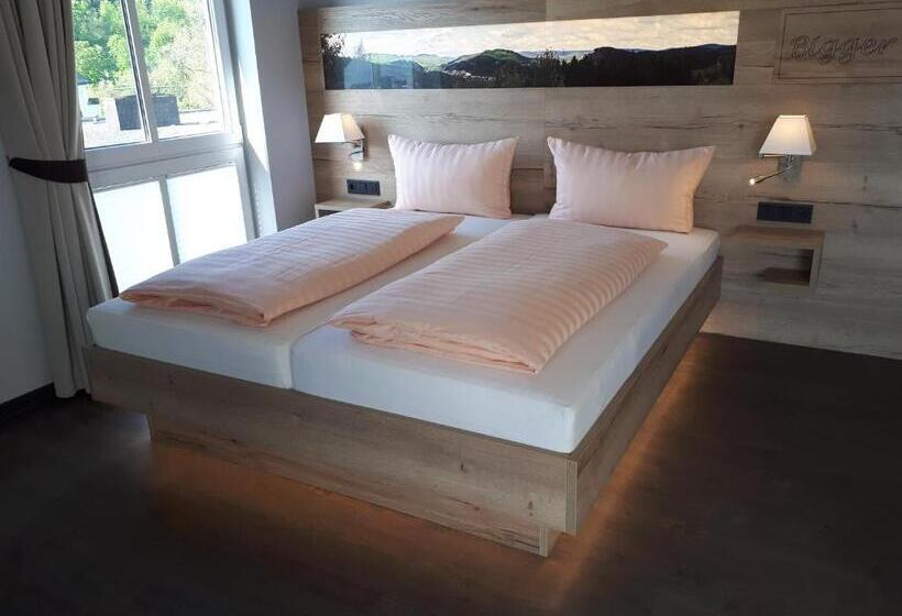 주니어 스위트 발코니, Bigger Hof   Wirtshaus Platzhirsch Am Jahnplatz