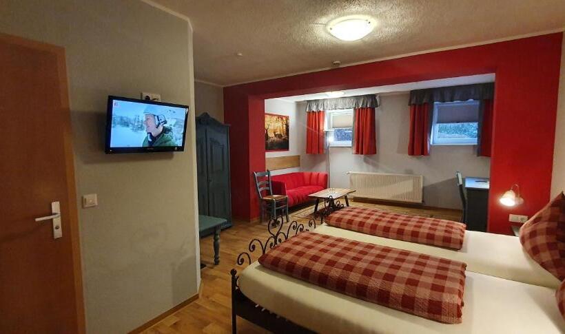 Апартаменты 1 Спальня, Bigger Hof   Wirtshaus Platzhirsch Am Jahnplatz