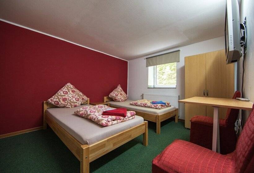 스탠다드 룸, Burghof